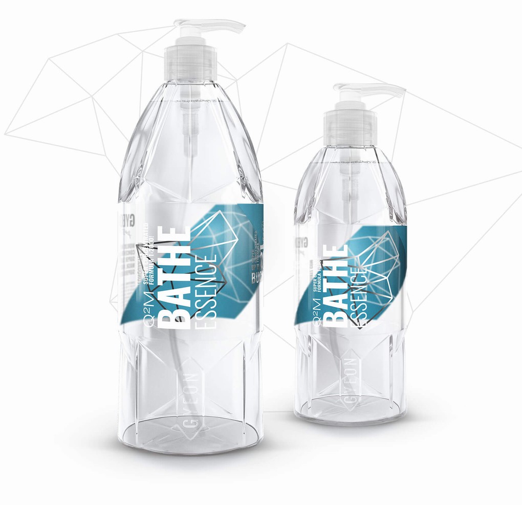 Dung dịch rửa xe Q²M Bathe Essence 1000 ml